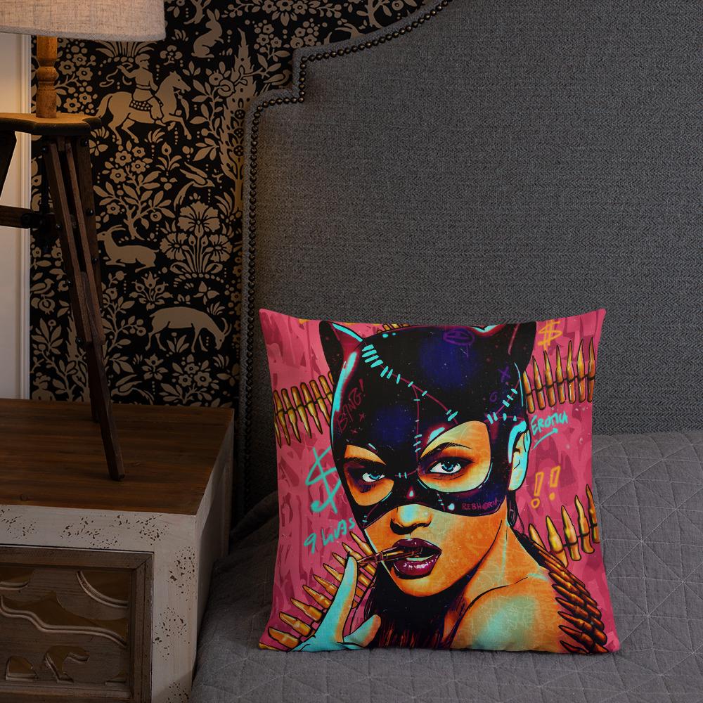 9 LIVES PREMIUM PILLOW - REBHORN DESIGN