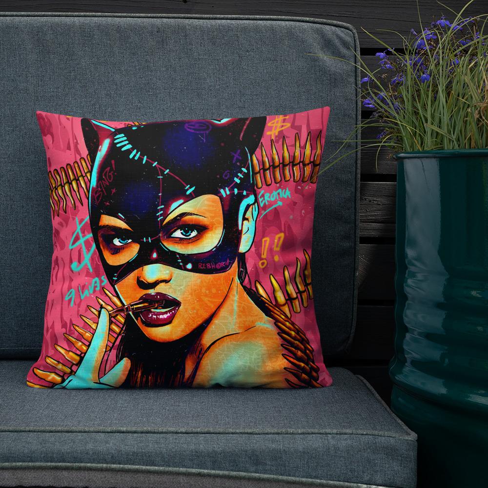 9 LIVES PREMIUM PILLOW - REBHORN DESIGN