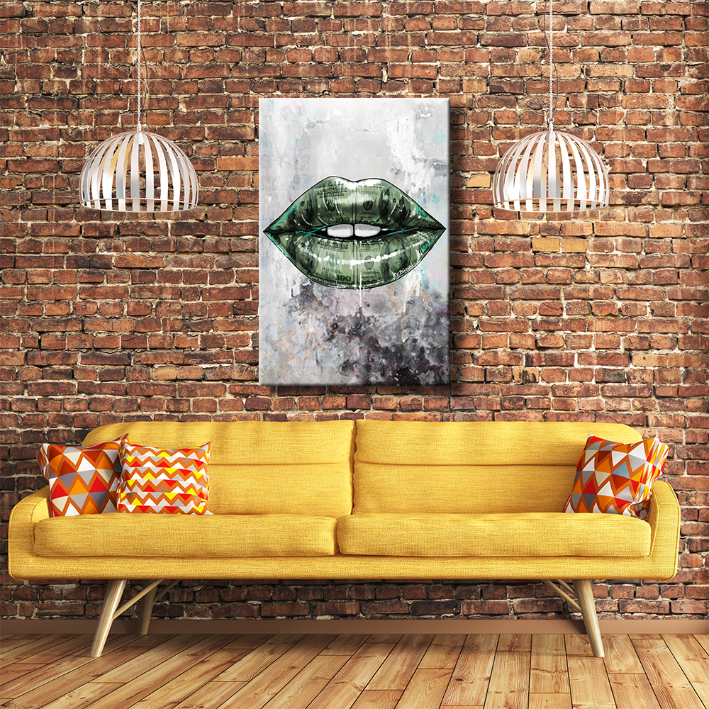 LUXURY LIPS - REBHORN DESIGN